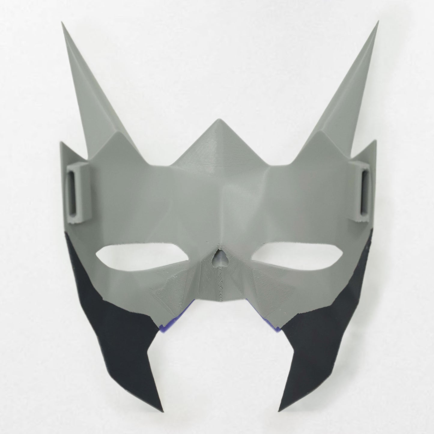 3D Printed: Replica ‘Paragon’ Mask & Display Stand