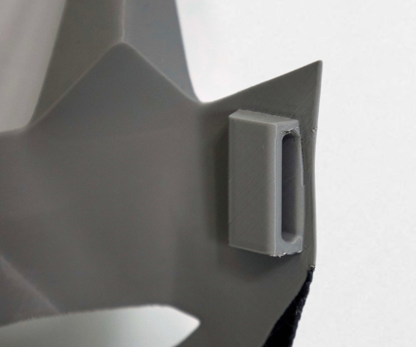 3D Printed: Replica ‘Paragon’ Mask & Display Stand